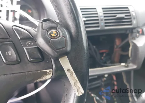 2004 BMW 325I from USA, damaged, VIN WBAET37484NH05659